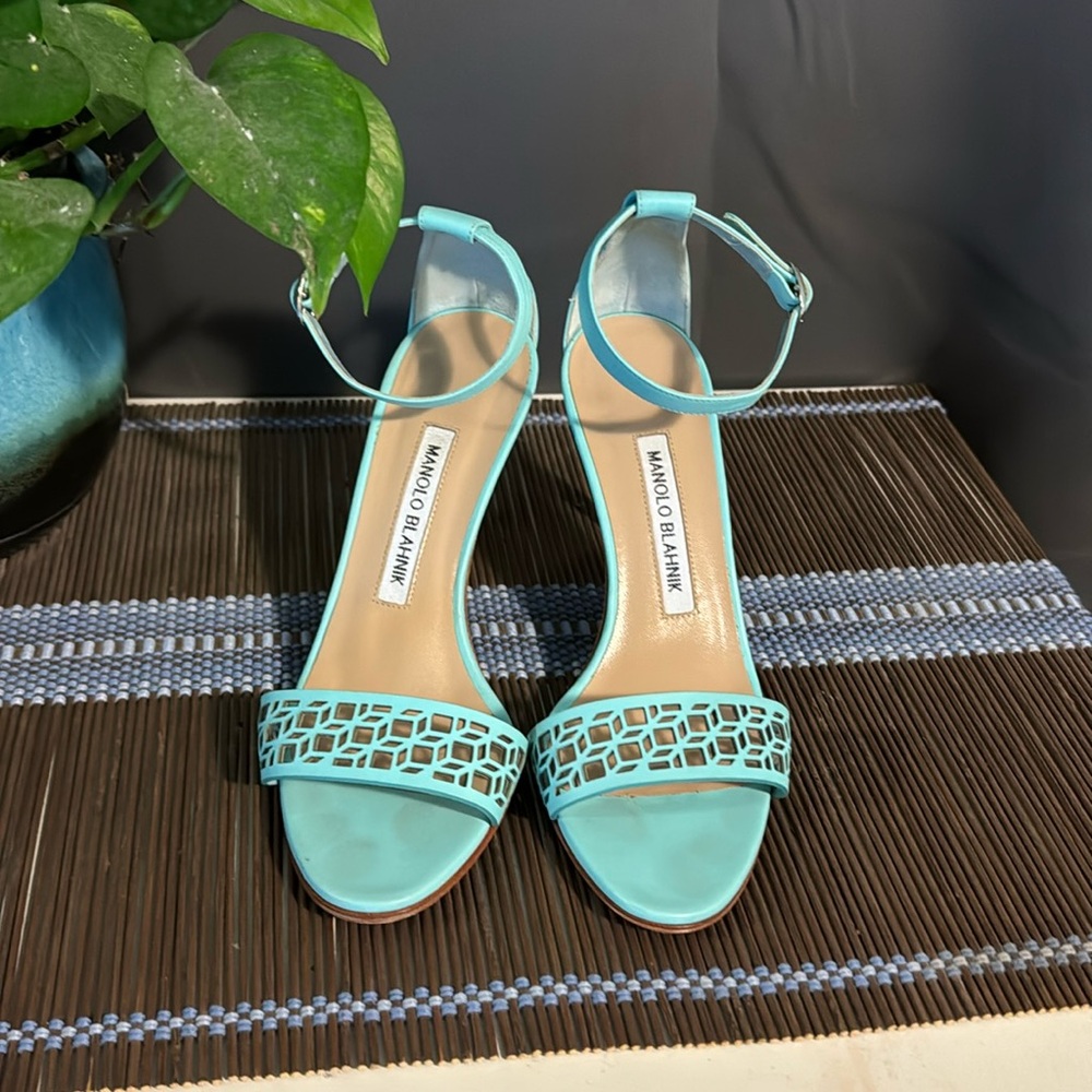 5) Manolo Blahnik - Size 35.5- Leather Printed Sandals